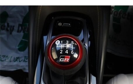 Toyota Corolla, 2022 год, 1 850 000 рублей, 4 фотография