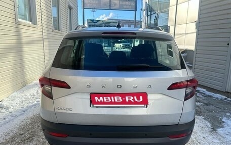 Skoda Karoq I, 2020 год, 2 400 000 рублей, 5 фотография