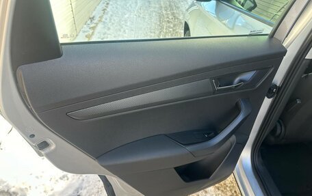 Skoda Karoq I, 2020 год, 2 400 000 рублей, 17 фотография