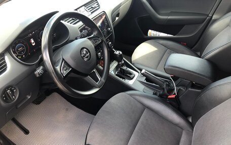 Skoda Octavia, 2019 год, 1 880 000 рублей, 4 фотография