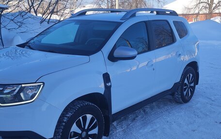 Renault Duster, 2022 год, 2 175 000 рублей, 2 фотография