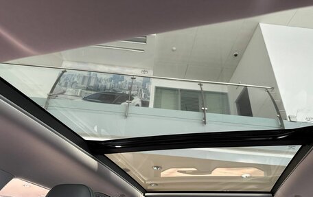 Toyota RAV4, 2025 год, 5 199 000 рублей, 22 фотография