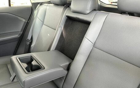 Toyota RAV4, 2025 год, 5 199 000 рублей, 17 фотография