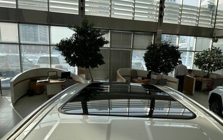 Toyota RAV4, 2025 год, 5 199 000 рублей, 21 фотография