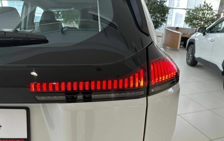 Toyota RAV4, 2025 год, 5 199 000 рублей, 38 фотография