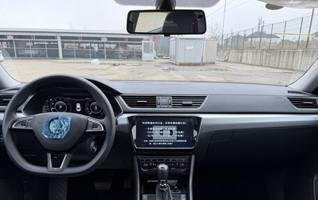 Skoda Superb III рестайлинг, 2025 год, 3 150 000 рублей, 23 фотография