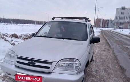 Chevrolet Niva I рестайлинг, 2006 год, 300 000 рублей, 2 фотография