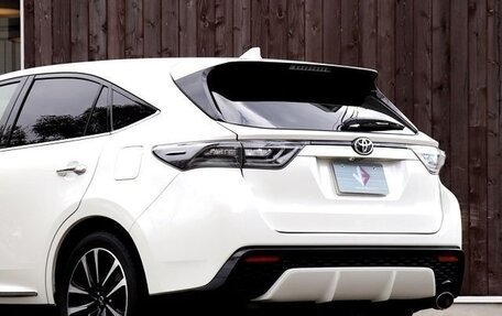 Toyota Harrier, 2016 год, 2 500 000 рублей, 11 фотография