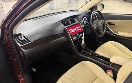 Toyota Premio, 2019 год, 1 800 000 рублей, 6 фотография