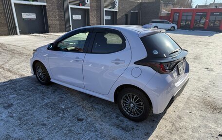 Toyota Yaris, 2021 год, 1 510 000 рублей, 6 фотография