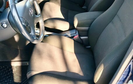 Toyota Avensis III рестайлинг, 2006 год, 850 000 рублей, 13 фотография