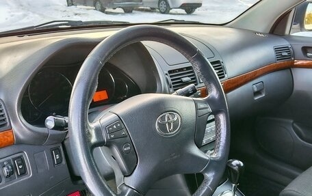 Toyota Avensis III рестайлинг, 2006 год, 850 000 рублей, 15 фотография