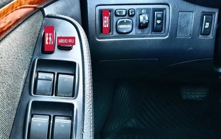 Toyota Avensis III рестайлинг, 2006 год, 850 000 рублей, 18 фотография