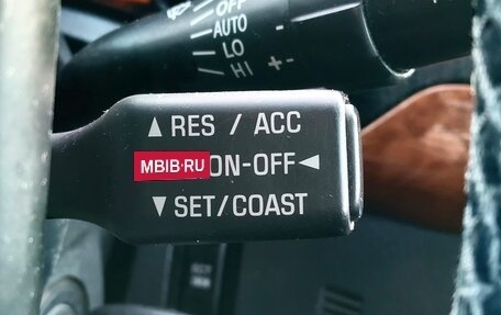 Toyota Avensis III рестайлинг, 2006 год, 850 000 рублей, 20 фотография