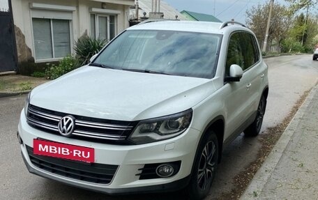Volkswagen Tiguan I, 2015 год, 1 820 000 рублей, 3 фотография