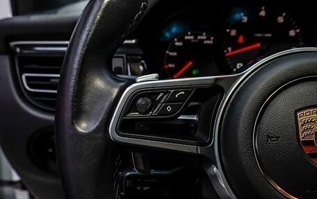 Porsche Macan I рестайлинг, 2021 год, 5 990 000 рублей, 21 фотография