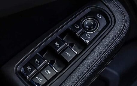 Porsche Macan I рестайлинг, 2021 год, 5 990 000 рублей, 12 фотография