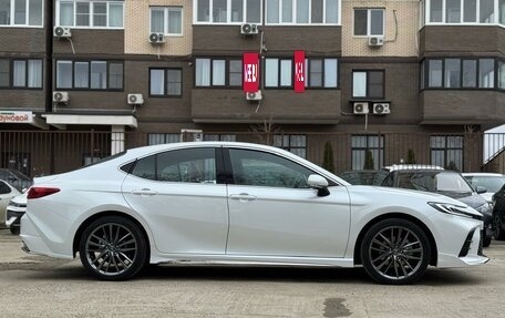 Toyota Camry, 2025 год, 4 490 000 рублей, 4 фотография