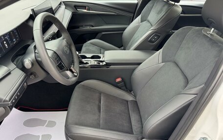 Toyota Camry, 2025 год, 4 490 000 рублей, 16 фотография