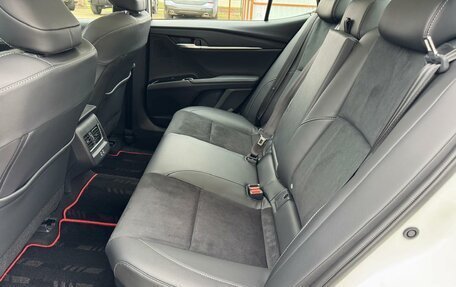 Toyota Camry, 2025 год, 4 490 000 рублей, 32 фотография