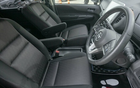 Nissan Serena IV, 2018 год, 1 997 000 рублей, 11 фотография