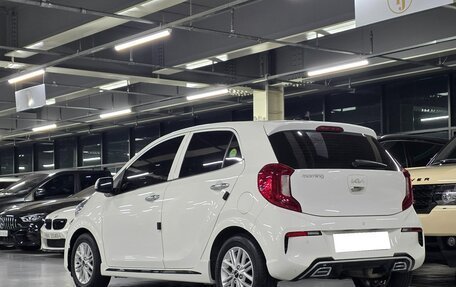 KIA Stonic, 2022 год, 1 171 000 рублей, 6 фотография