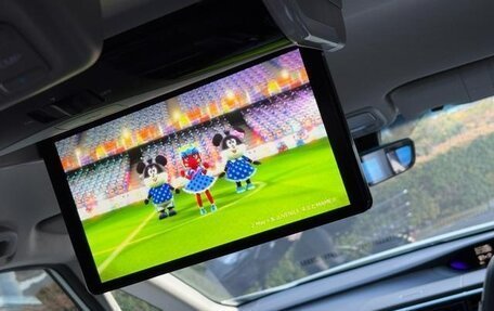 Honda Stepwgn IV, 2021 год, 2 098 000 рублей, 24 фотография