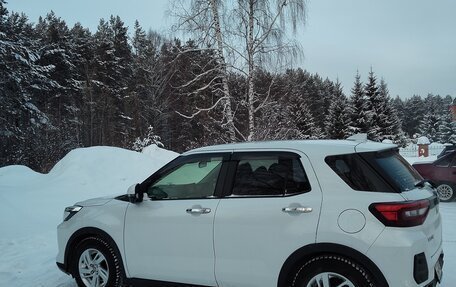 Toyota Raize I, 2021 год, 1 700 000 рублей, 3 фотография