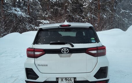 Toyota Raize I, 2021 год, 1 700 000 рублей, 2 фотография