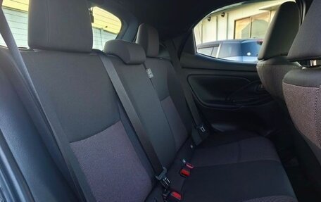 Toyota Yaris, 2025 год, 1 450 000 рублей, 6 фотография