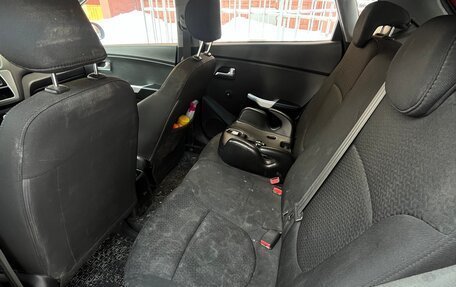 KIA Rio III рестайлинг, 2015 год, 750 000 рублей, 14 фотография