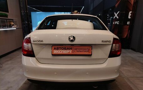 Skoda Rapid I, 2017 год, 899 000 рублей, 5 фотография