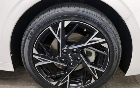 KIA K5, 2024 год, 2 130 202 рублей, 16 фотография