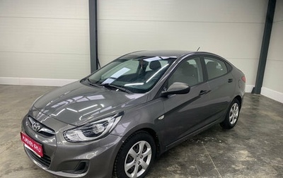 Hyundai Solaris II рестайлинг, 2012 год, 599 000 рублей, 1 фотография