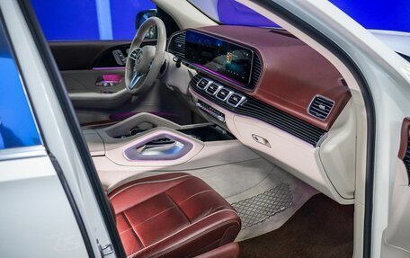 Mercedes-Benz Maybach GLS I, 2021 год, 22 000 000 рублей, 13 фотография