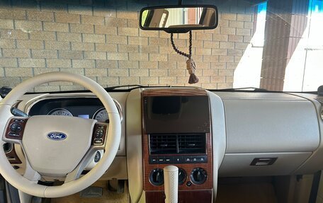 Ford Explorer IV, 2005 год, 1 450 000 рублей, 14 фотография