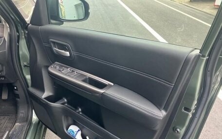 Honda Freed II, 2021 год, 1 570 000 рублей, 6 фотография