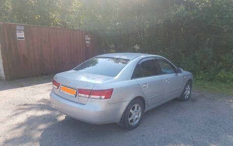 Hyundai Sonata VI, 2005 год, 350 000 рублей, 2 фотография