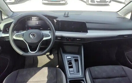 Volkswagen Golf VIII, 2021 год, 1 289 000 рублей, 7 фотография