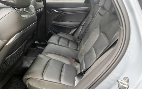 Geely Tugella FY11, 2023 год, 2 525 000 рублей, 12 фотография