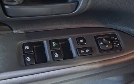 Mitsubishi Outlander III рестайлинг 3, 2016 год, 1 320 000 рублей, 14 фотография