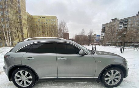 Infiniti FX I, 2007 год, 1 700 000 рублей, 3 фотография