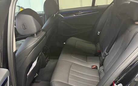 BMW 5 серия, 2022 год, 4 500 000 рублей, 8 фотография