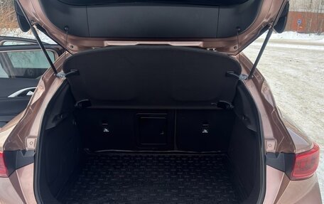 Infiniti QX30, 2017 год, 2 700 000 рублей, 8 фотография