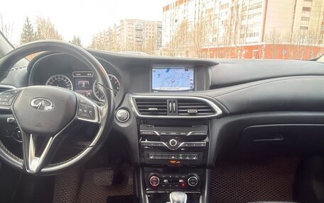 Infiniti QX30, 2017 год, 2 700 000 рублей, 11 фотография