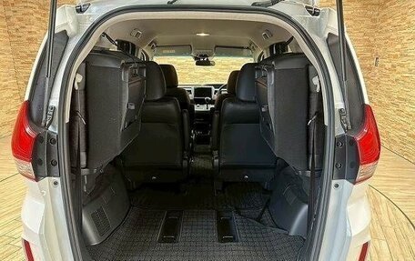 Honda Freed II, 2020 год, 1 500 000 рублей, 8 фотография