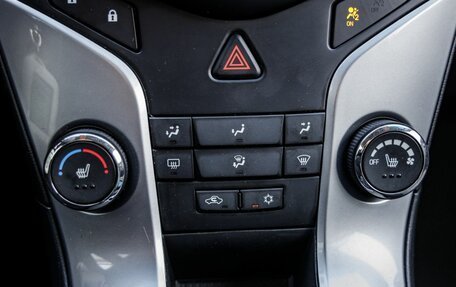 Chevrolet Cruze II, 2013 год, 1 048 000 рублей, 29 фотография