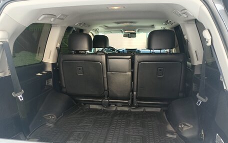 Toyota Land Cruiser 200, 2011 год, 3 800 000 рублей, 8 фотография