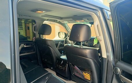 Toyota Land Cruiser 200, 2011 год, 3 800 000 рублей, 11 фотография