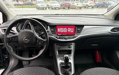 Opel Astra K, 2019 год, 1 150 000 рублей, 2 фотография